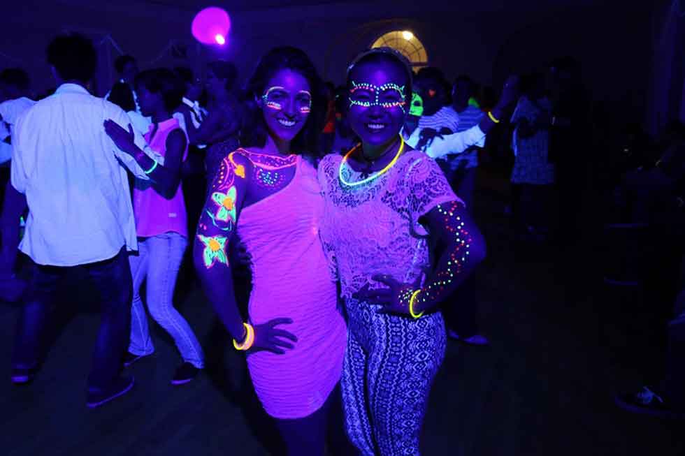 Black Lights Party